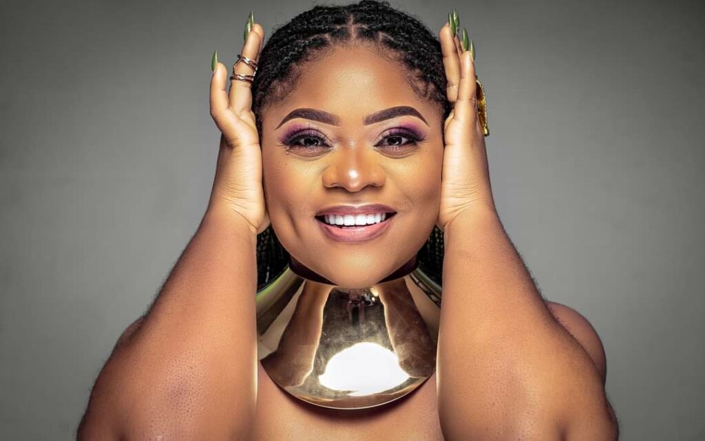 Article : Culture: Sandrine Nnanga dévoile son deuxième album